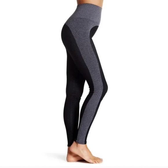 SPANX Seamless Marled Gray & Black Leggings Large - Picture 1 of 7